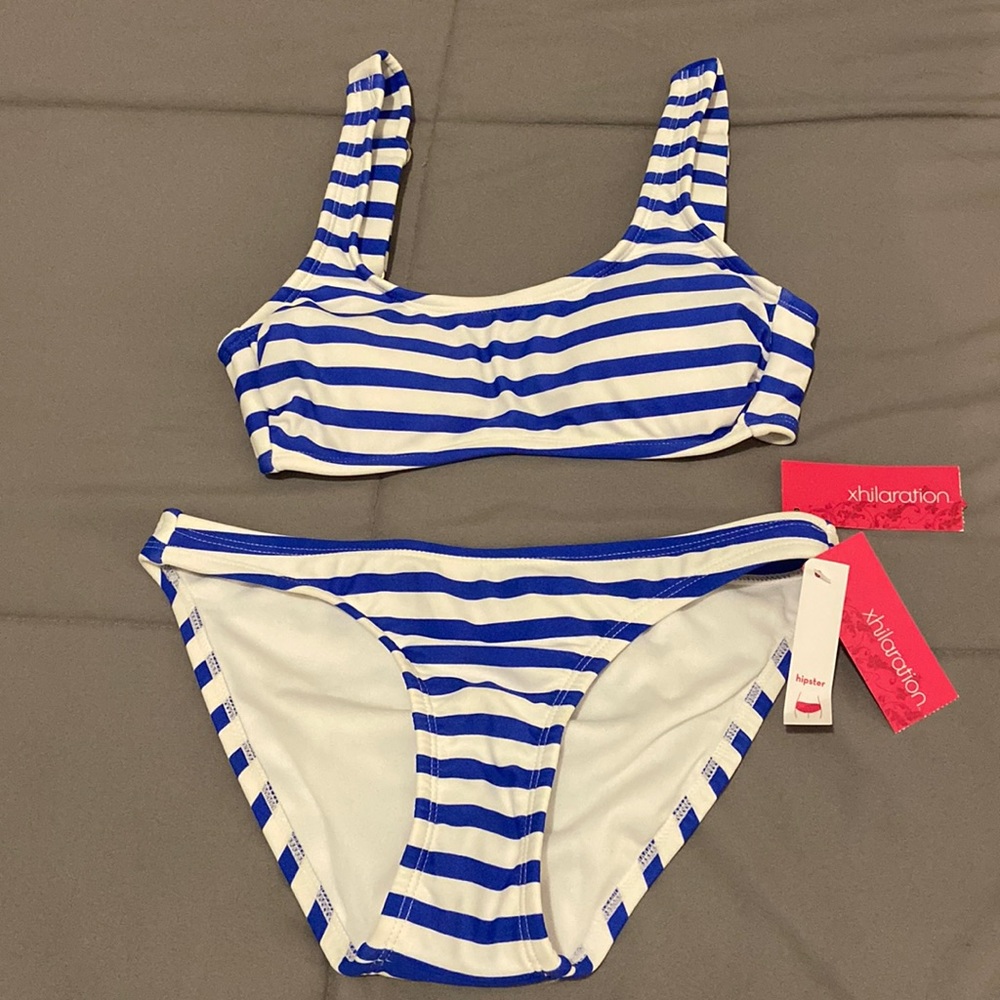 Target xs swimsuit top and bottoms